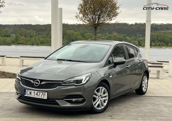 Opel Astra cena 55900 przebieg: 76000, rok produkcji 2019 z Bychawa małe 436